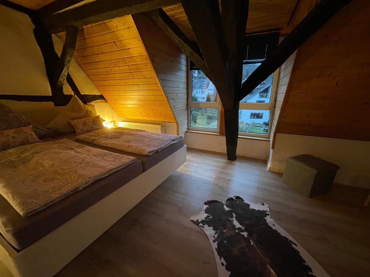 Апартаменты Haus Rubi Кохем Экстерьер фото
